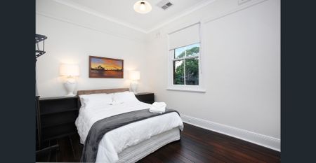 Charming Furnished Home with Modern Comforts – Prime Sydney Location - Photo 4