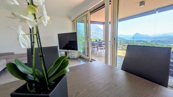 Elegante appartamento arredato di 3.5 locali con vista lago - Foto 1