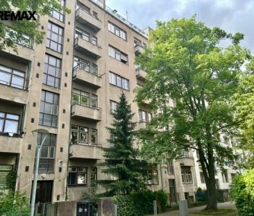 Pronájem funkcionalistického bytu 2+1 s balkónem a lodžií ve vyhled... - Photo 5