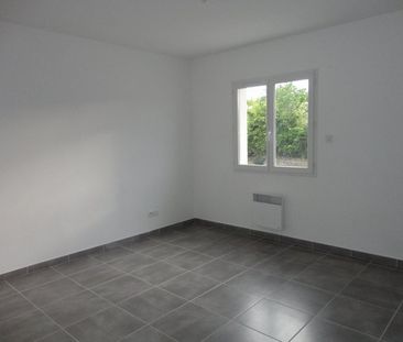 Location Maison 4 pièces 93m² ST MAURICE L EXIL 38550 - Photo 6