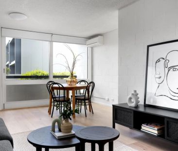 Fresh, Modern Living in a Premium East Melbourne Pocket - Photo 1