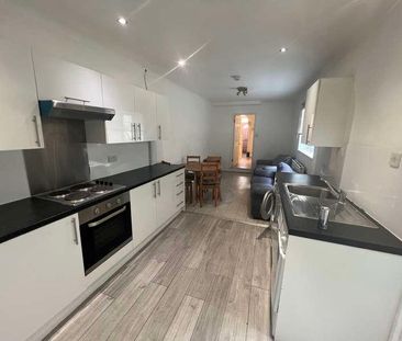 Milton Road, SO15 - Photo 6