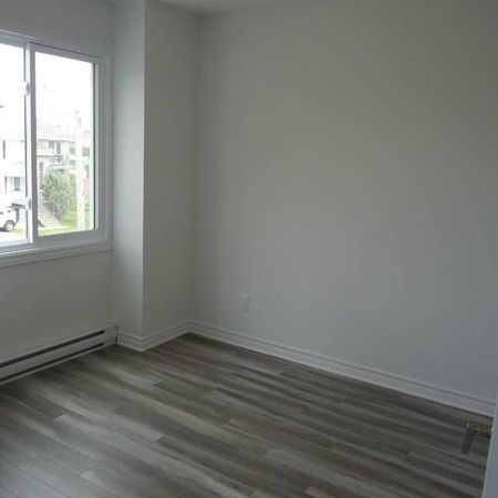 5 ½ à louer, style condo, Terrebonne, avec inclusions - Photo 4