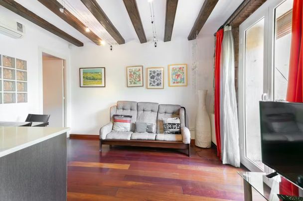 Carrer de Sant Llàtzer, Barcelona, Catalonia 08001 - Photo 1