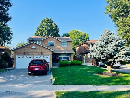 For Lease - 1342 Canford Crescent, Mississauga, Ontario - Photo 4