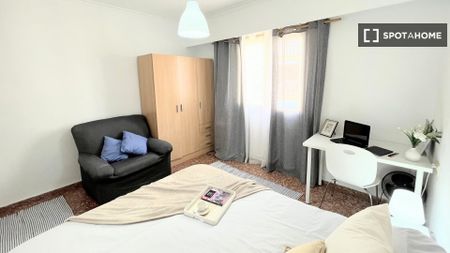 valencia, Valencian Community 46100 - Photo 3