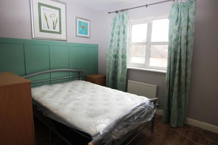 1 bedroom in a house share to rent - Photo 3