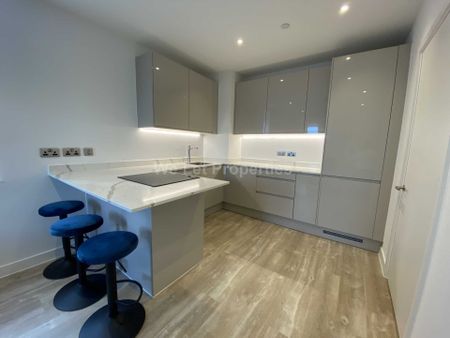 Price £1,400 pcm - Available 11/04/2025 - Furnished - Photo 2