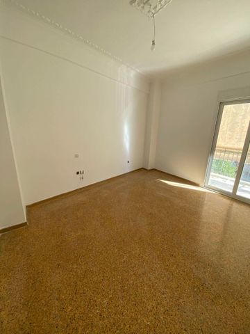 Διαμέρισμα για ενοικίαση Κέντρο (Αργυρούπολη) - Photo 4