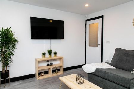 5 bedroom house share to rent - Photo 3