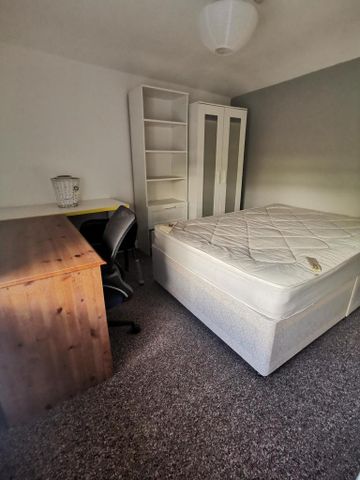 3 bedroom house to rent - Photo 3