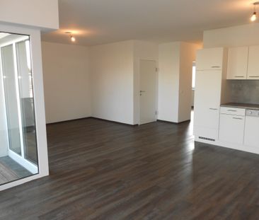 Modernes Wohnen - 2 Zimmer Wohnung mit Balkon in der Raimundstraße ... - Photo 2