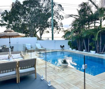 Lakeside Elegance with room for a boat - Photo 4