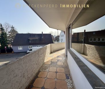 Wohnen im Alten Dorf: Erstbezug nach Sanierung mit großem Sonnenbal... - Photo 1