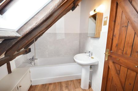 2 bedroom barn conversion to rent - Photo 4