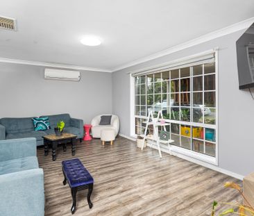 12 Simpson Avenue Forest Hill NSW - Photo 3