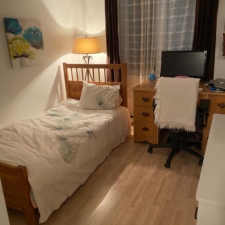 Grand 4 1/2 moderne - Photo 4