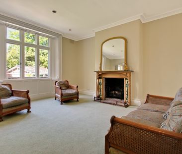 4 Bed Maisonette, The Woodlands, HA1 - Photo 2