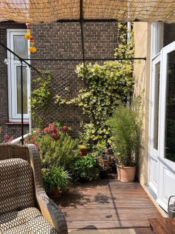 Appartement te huur: Helmersstraat 130 2513 SC Den Haag - Photo 2