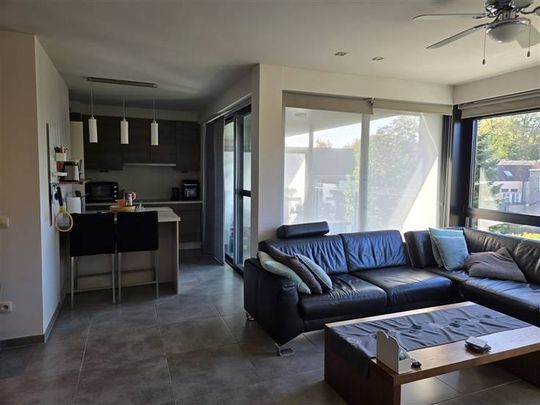 Appartement te huur - Photo 1