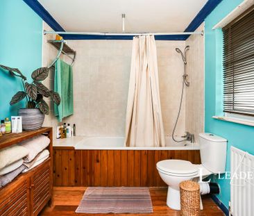 3 bedroom terraced house to rent - Photo 2