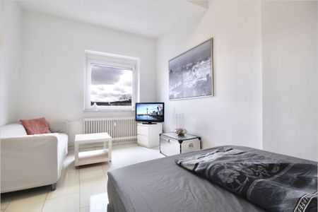 2 Zimmer in Düsseldorf - Photo 3