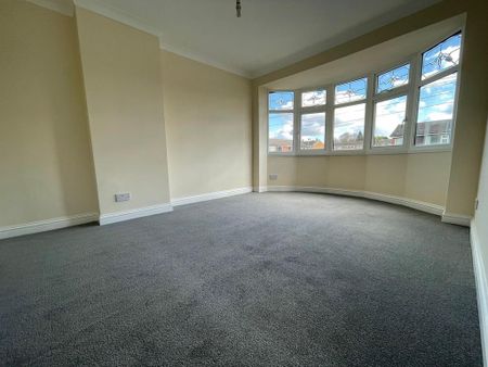 3 bedroom semi-detached house to rent - Photo 4