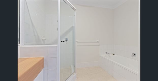 Beautiful Townhouse in Superb Location - Photo 1