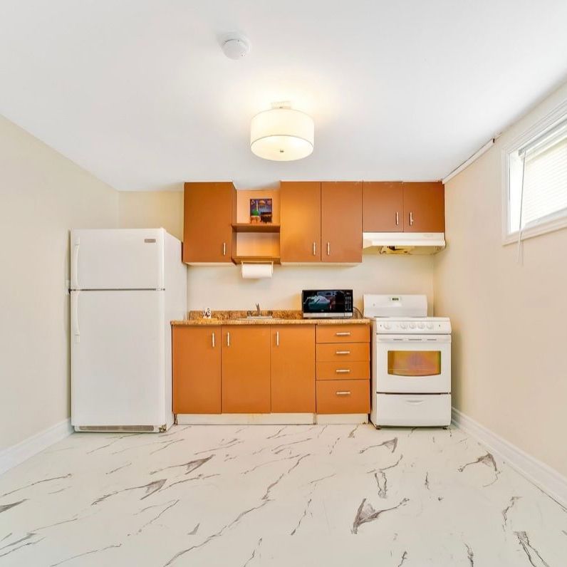 For Lease - 103 Packard Boulevard Unit# Basement, Toronto, Ontario - Photo 1