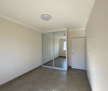 View Saturday at 2.20pm - 2.40pm - Photo 6