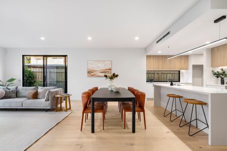 Thinking of selling? Contact our agent - Photo 4