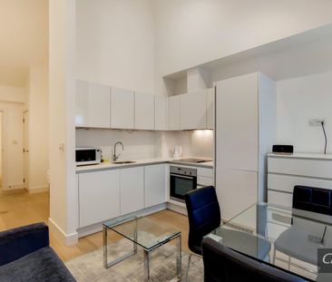 Sail Loft Court, London - Photo 6