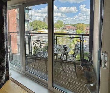 2 bedroom flat to rent - Photo 6