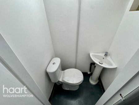 2 bedroom semi-detached house to rent - Photo 5