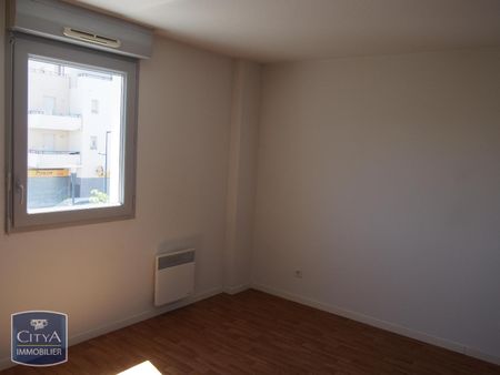 Location Appartement 2 pièces 36m² TRELAZE 49800 - Photo 2