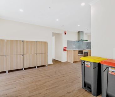 67 Alderford Drive, Melbourne - Photo 2