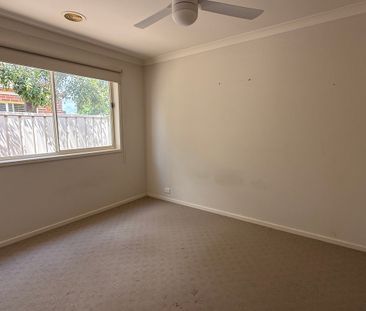 3 BEDROOM HOME IN KIALLA ! - Photo 2