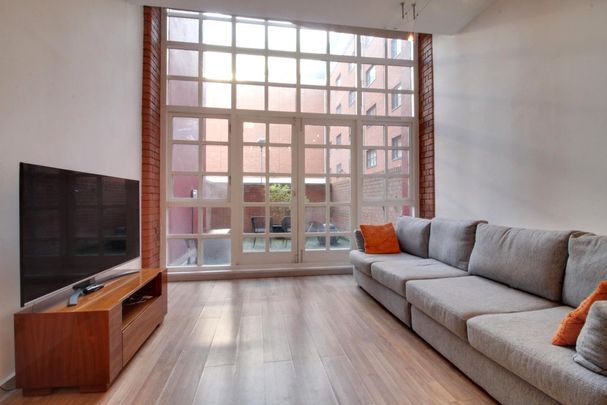 Ludgate Lofts, 17 Ludgate Hill, St. Paul’s Square - Photo 1