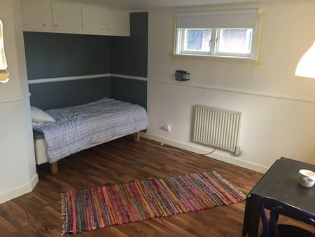 Cervins väg, Spånga - Foto 2