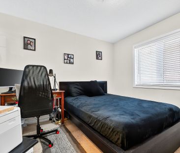 For Lease - 32 Celano Drive, Hamilton, Ontario - Photo 2