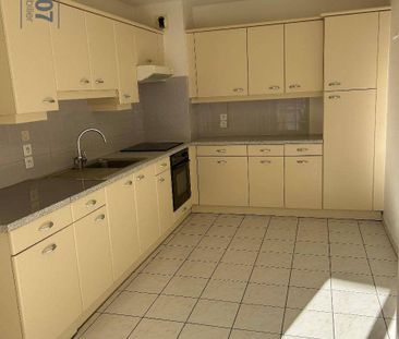 Location appartement récent 3 pièces 71.9 m² à Saint-Julien-en-Gene... - Photo 3