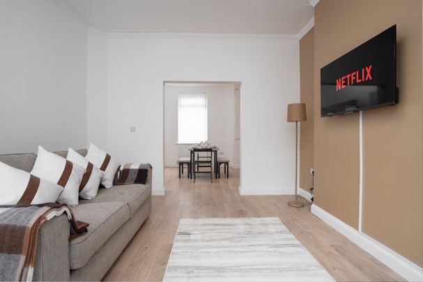 3 Bed End Terrace, Woodhall Road, L13 - Photo 1