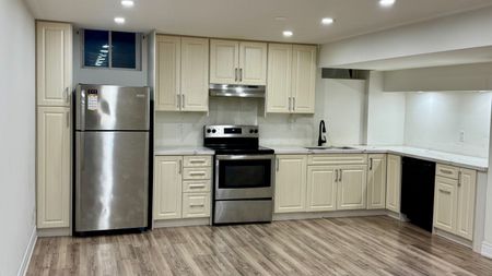 For Lease - 2642 Sapphire Drive Unit# Bsmt, Pickering, Ontario - Photo 2