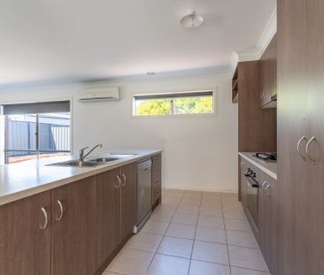 Comfort, Convenience & Space - Perfect Family Living - Photo 6