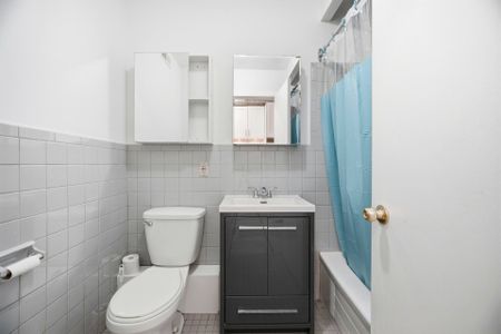 For Lease - 46 Armstrong Avenue Unit# 2, Toronto, Ontario - Photo 3