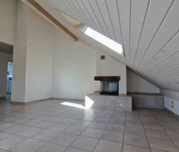 3.5-Zimmer-Dachwohnung mit Cheminée und Balkon/Loggia in Giebenach ... - Foto 6