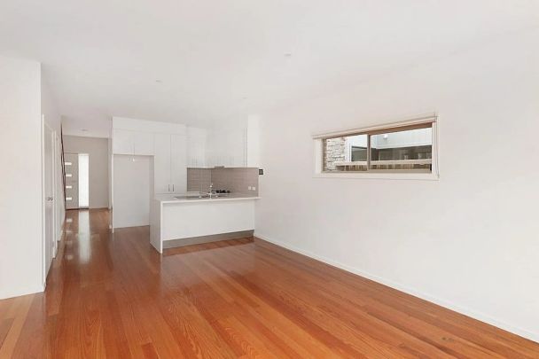 Contemporary Townhouse in Convenient Location - Photo 1
