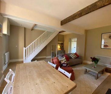 2 bedroom house to rent - Photo 1