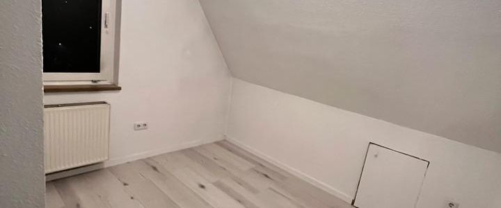 54 qm Wohnung 2 OG zu vermieten - Foto 1