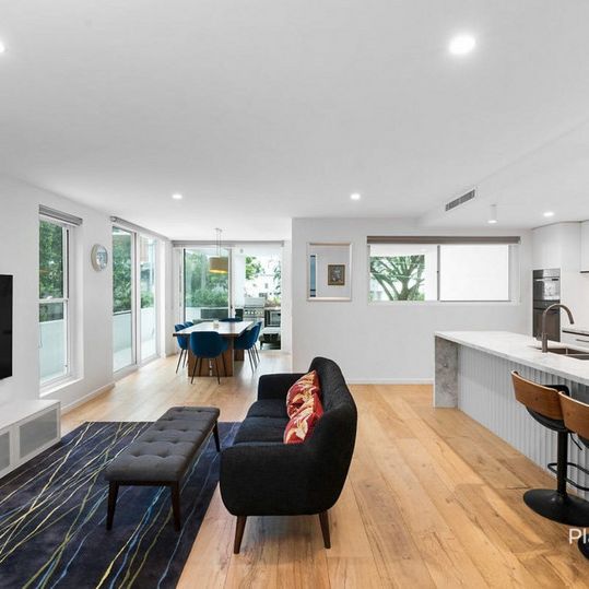 3/8 Carlton Street, Highgate Hill QLD 4101 - Apartment For Rent | Domain - Photo 1